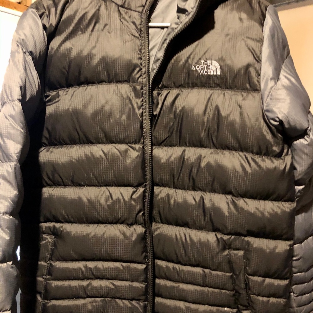 North face Boys reversible puffer jacket